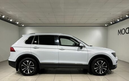 Volkswagen Tiguan II, 2019 год, 2 450 000 рублей, 6 фотография