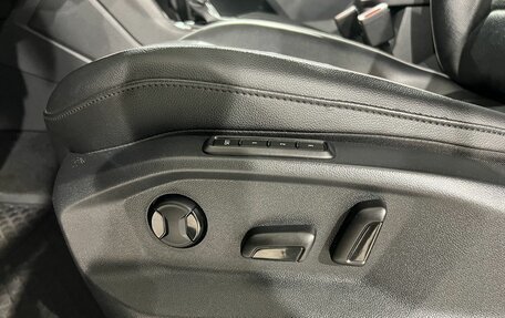 Volkswagen Tiguan II, 2019 год, 2 450 000 рублей, 19 фотография