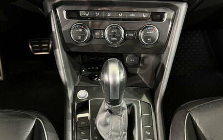 Volkswagen Tiguan II, 2019 год, 2 450 000 рублей, 21 фотография