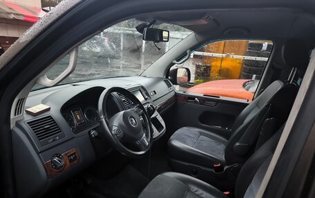 Volkswagen Multivan T5, 2012 год, 2 750 000 рублей, 5 фотография