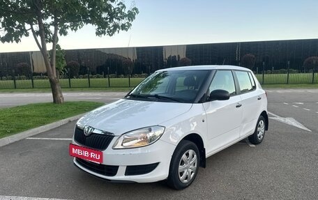Skoda Fabia II, 2014 год, 670 000 рублей, 2 фотография
