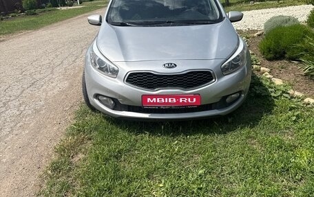 KIA cee'd III, 2014 год, 1 030 000 рублей, 1 фотография