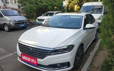Volkswagen Lavida, 2022 год, 1 096 000 рублей, 2 фотография