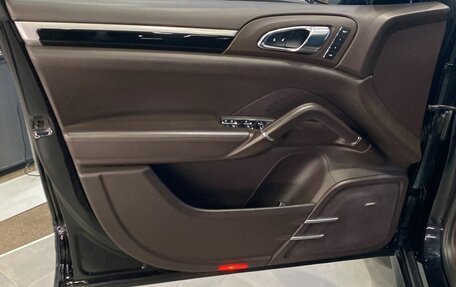 Porsche Cayenne III, 2015 год, 3 850 000 рублей, 16 фотография