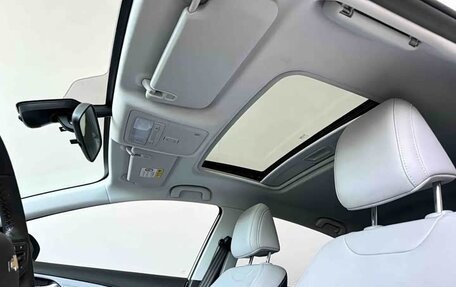 Chevrolet Monza, 2024 год, 1 224 000 рублей, 15 фотография