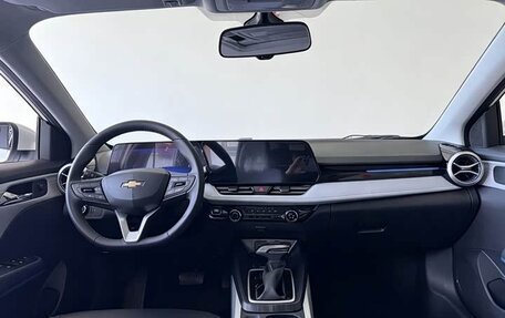 Chevrolet Monza, 2024 год, 1 224 000 рублей, 6 фотография
