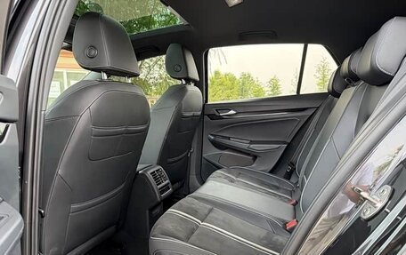 Volkswagen Golf VIII, 2021 год, 1 318 000 рублей, 11 фотография