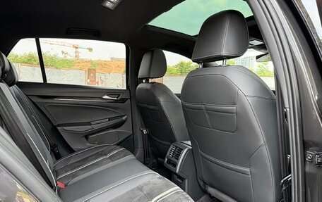 Volkswagen Golf VIII, 2021 год, 1 318 000 рублей, 12 фотография