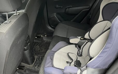 KIA Rio IV, 2017 год, 650 000 рублей, 13 фотография