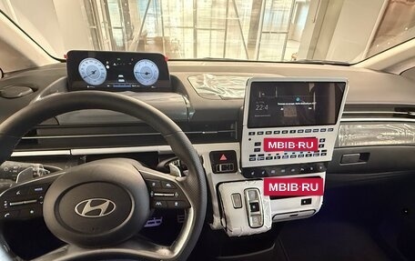 Hyundai Staria, 2026 год, 9 900 000 рублей, 6 фотография