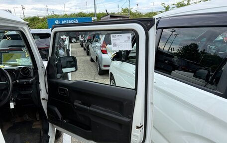 Suzuki Jimny, 2019 год, 815 000 рублей, 12 фотография
