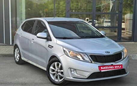 KIA Rio III рестайлинг, 2013 год, 690 000 рублей, 3 фотография
