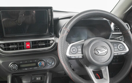 Daihatsu Rocky, 2020 год, 1 579 000 рублей, 15 фотография