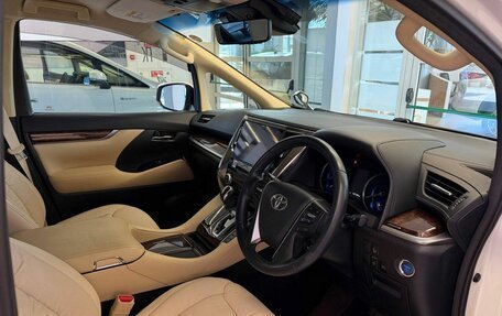 Toyota Alphard III, 2018 год, 4 100 000 рублей, 9 фотография