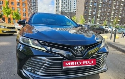 Toyota Camry, 2019 год, 2 650 000 рублей, 1 фотография