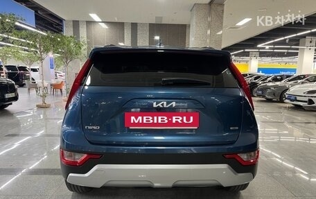 KIA Niro, 2023 год, 1 560 000 рублей, 5 фотография