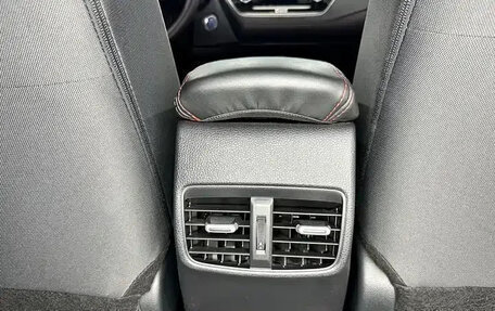 Toyota Corolla, 2023 год, 1 400 100 рублей, 16 фотография