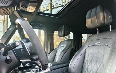 Mercedes-Benz G-Класс AMG, 2022 год, 21 000 000 рублей, 17 фотография