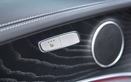 Mercedes-Benz E-Класс, 2022 год, 5 500 000 рублей, 14 фотография