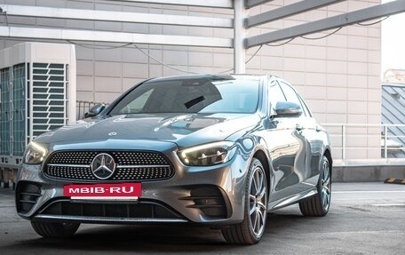Mercedes-Benz E-Класс, 2022 год, 5 500 000 рублей, 3 фотография