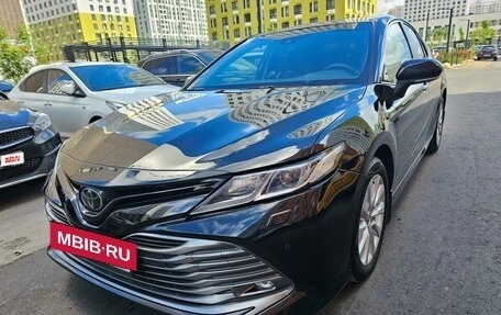 Toyota Camry, 2019 год, 2 650 000 рублей, 17 фотография