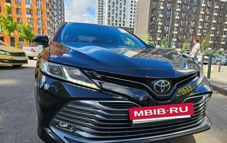 Toyota Camry, 2019 год, 2 650 000 рублей, 14 фотография