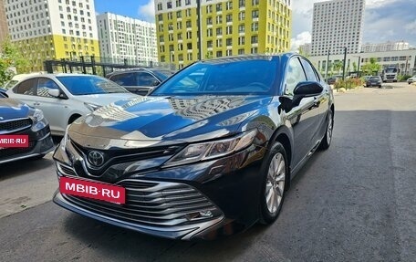 Toyota Camry, 2019 год, 2 650 000 рублей, 16 фотография