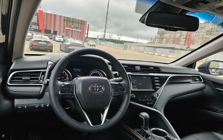 Toyota Camry, 2019 год, 2 650 000 рублей, 25 фотография