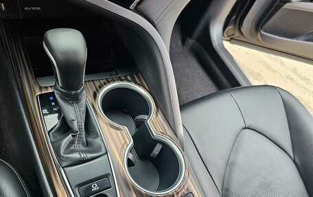 Toyota Camry, 2019 год, 2 650 000 рублей, 24 фотография
