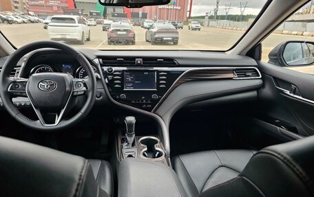 Toyota Camry, 2019 год, 2 650 000 рублей, 27 фотография