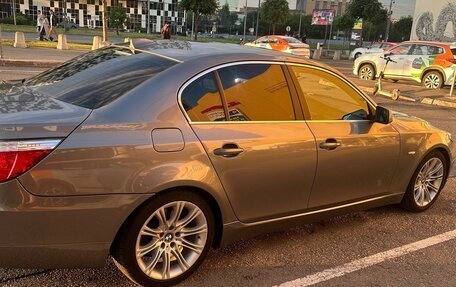 BMW 5 серия, 2009 год, 1 190 000 рублей, 2 фотография
