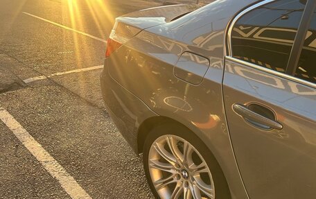 BMW 5 серия, 2009 год, 1 190 000 рублей, 14 фотография