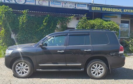 Toyota Land Cruiser 200, 2016 год, 6 700 000 рублей, 4 фотография
