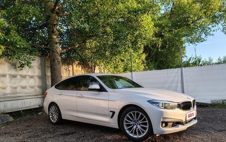 BMW 3 серия, 2019 год, 3 200 000 рублей, 8 фотография