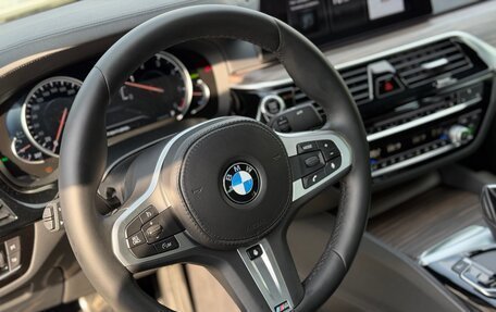 BMW 5 серия, 2017 год, 4 299 000 рублей, 26 фотография