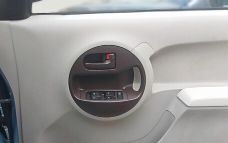 Toyota Passo III, 2010 год, 515 000 рублей, 18 фотография