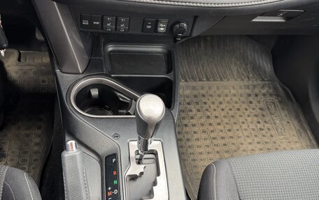 Toyota RAV4, 2017 год, 2 396 000 рублей, 12 фотография