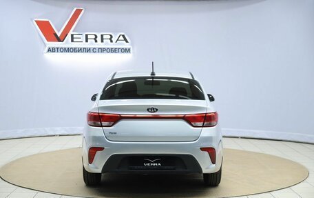KIA Rio IV, 2018 год, 950 000 рублей, 6 фотография