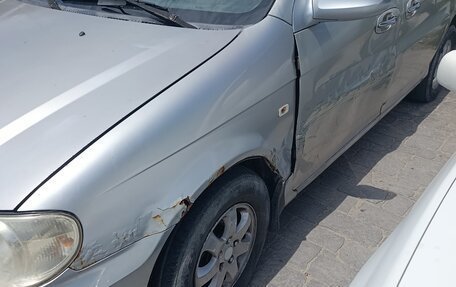 KIA Carnival III, 2005 год, 200 000 рублей, 3 фотография