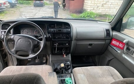 Isuzu Trooper II, 2000 год, 10 фотография