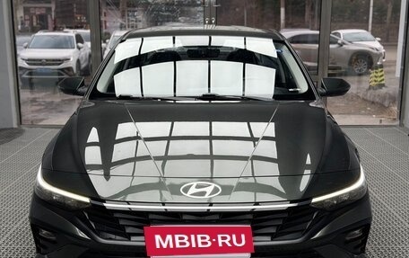 Hyundai Elantra, 2023 год, 1 305 000 рублей, 2 фотография