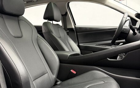 Hyundai Elantra, 2023 год, 1 305 000 рублей, 11 фотография