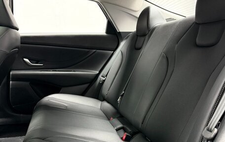 Hyundai Elantra, 2023 год, 1 305 000 рублей, 15 фотография