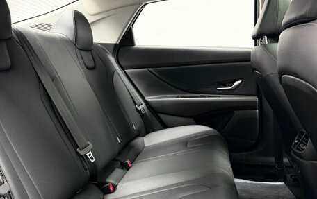 Hyundai Elantra, 2023 год, 1 305 000 рублей, 13 фотография