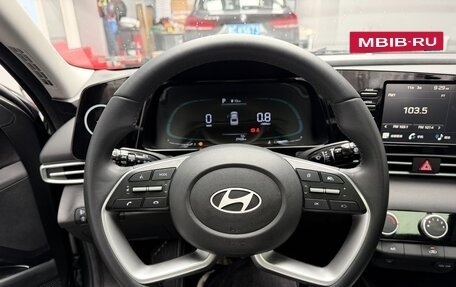 Hyundai Elantra, 2023 год, 1 305 000 рублей, 18 фотография