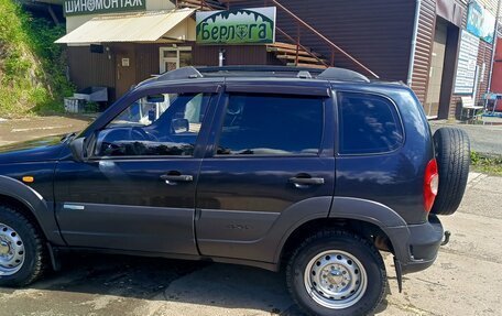 Chevrolet Niva I рестайлинг, 2012 год, 575 000 рублей, 5 фотография