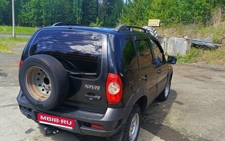 Chevrolet Niva I рестайлинг, 2012 год, 575 000 рублей, 7 фотография