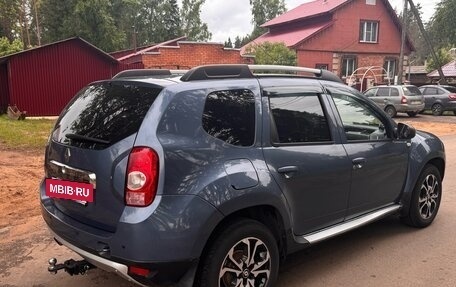 Renault Duster I рестайлинг, 2014 год, 800 000 рублей, 2 фотография