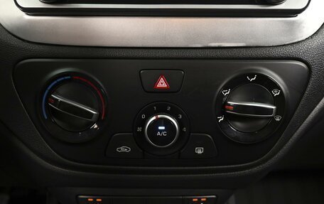 Hyundai Solaris II рестайлинг, 2021 год, 1 438 000 рублей, 13 фотография