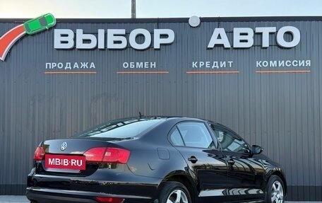 Volkswagen Jetta VI, 2011 год, 1 299 000 рублей, 2 фотография